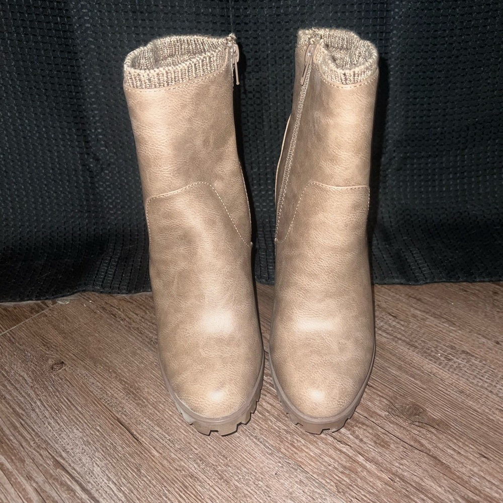 Taupe Heeled Bootie